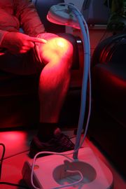 Terapia médica 630nm de la próstata de la terapia del laser del semiconductor del LED para estimular mecanismos celulares
